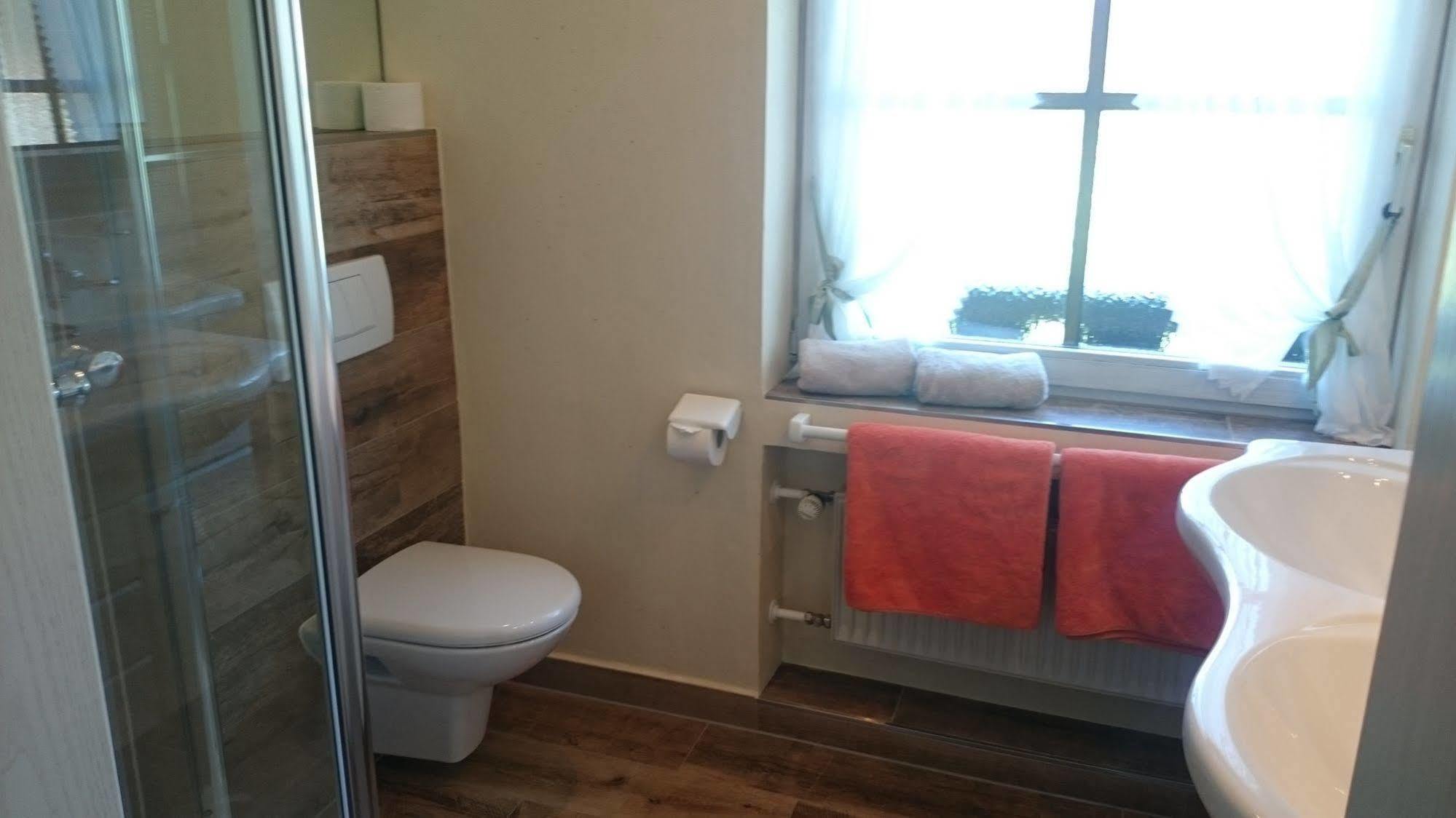 Zum Schweizerbartl Motel Garmisch-Partenkirchen Dış mekan fotoğraf